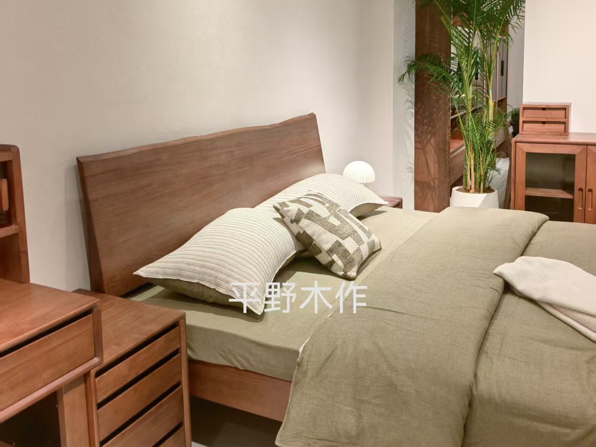 实木床具